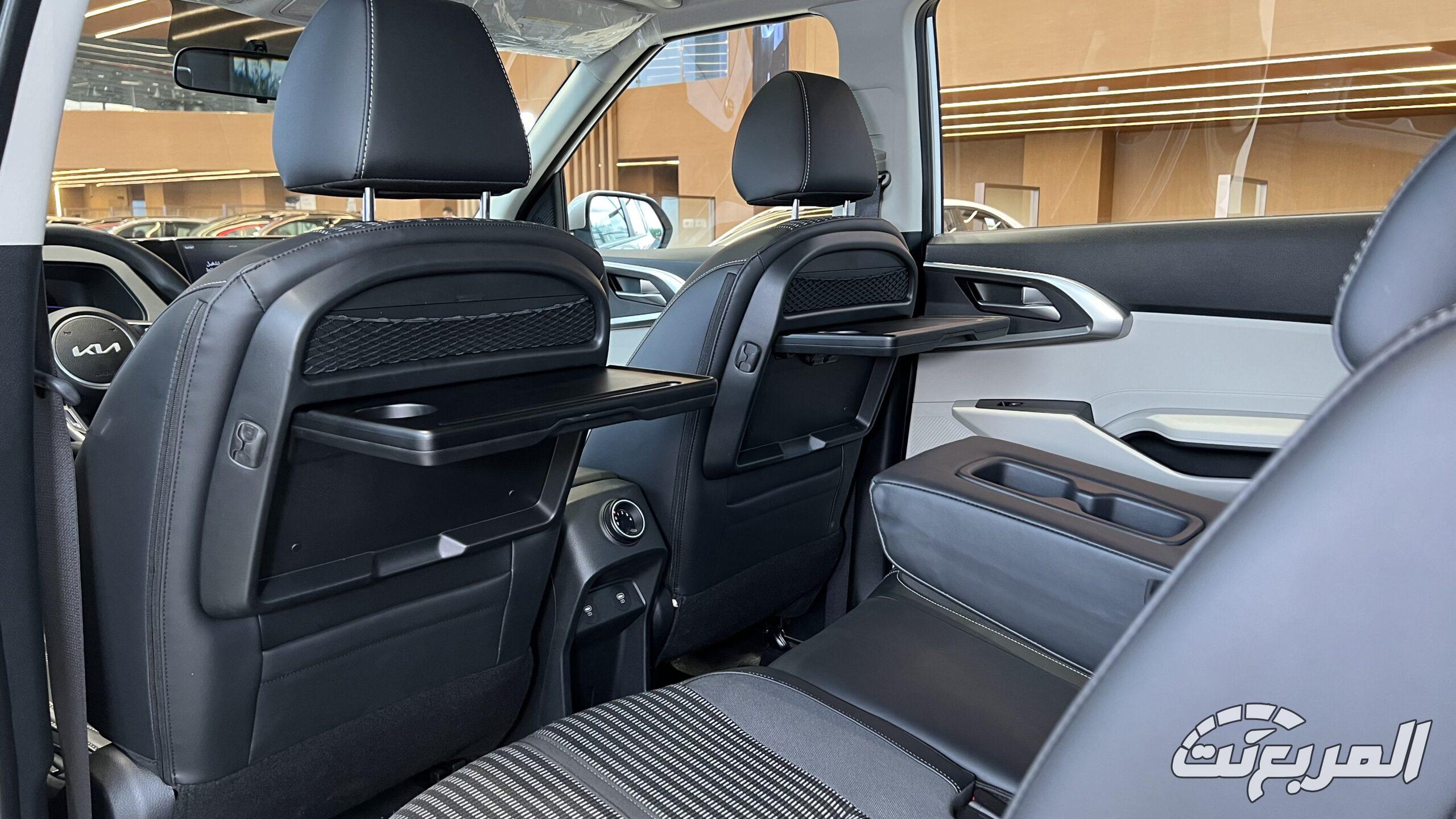 كيا كارينز 2026.. تصميم عصري وتقنيات متطورة لعائلة المستقبل كيا كارينز 2026 9