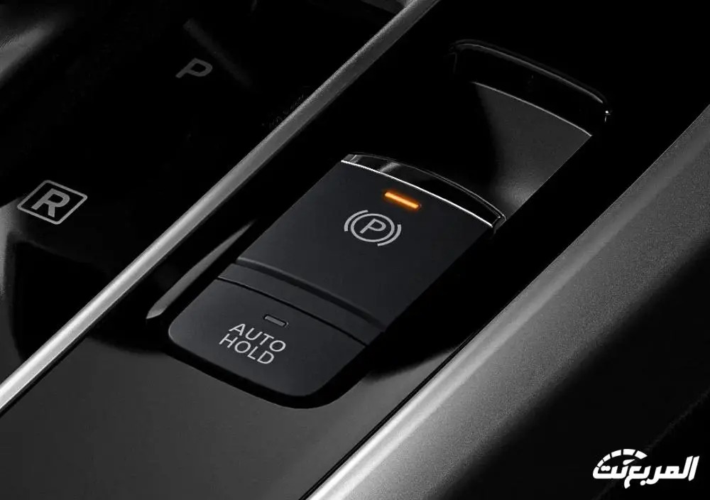 ميتسوبيشي اكسباندر كروس 2026 16