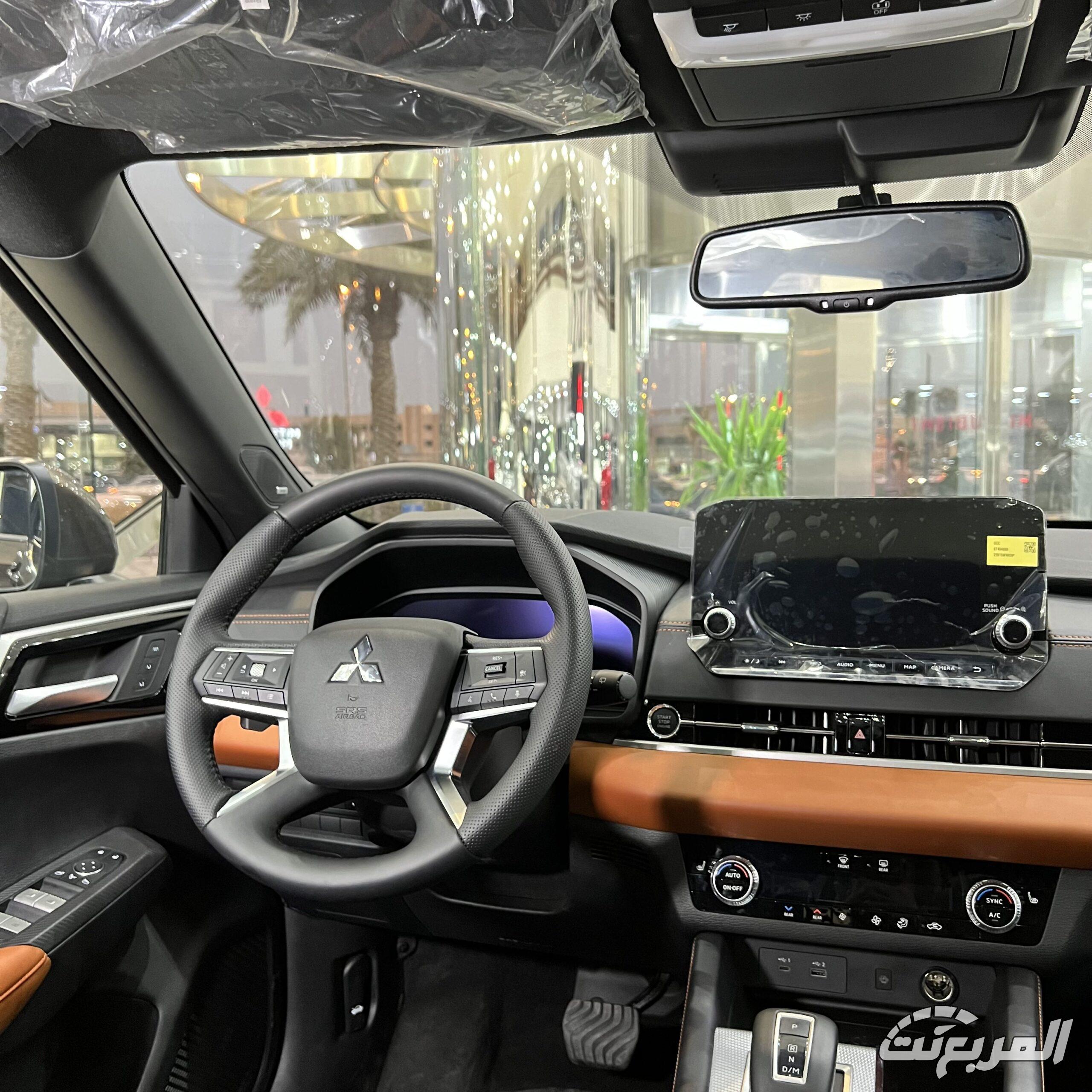 ميتسوبيشي اوتلاندر 2026 17