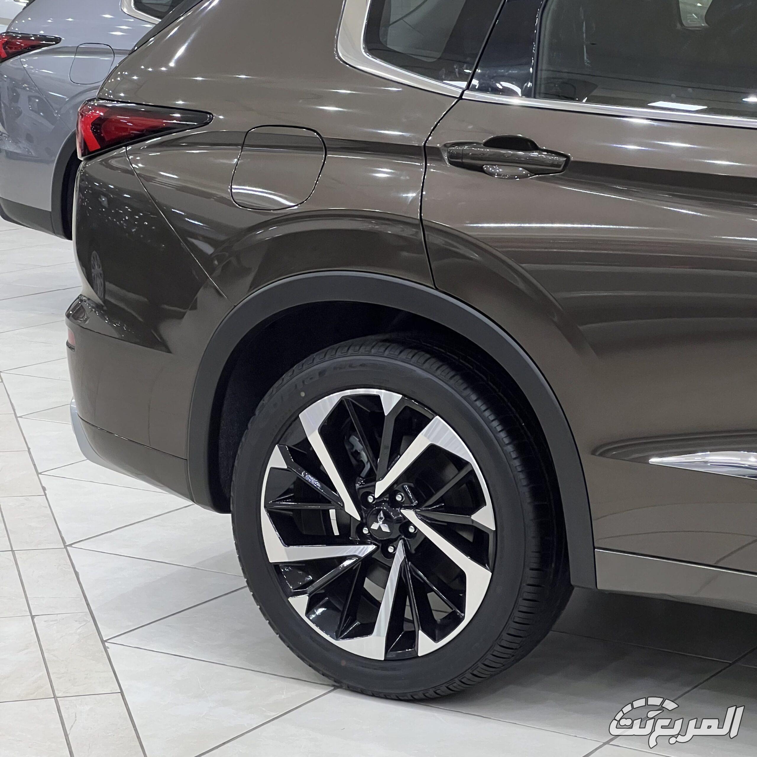 ميتسوبيشي اوتلاندر 2026 41