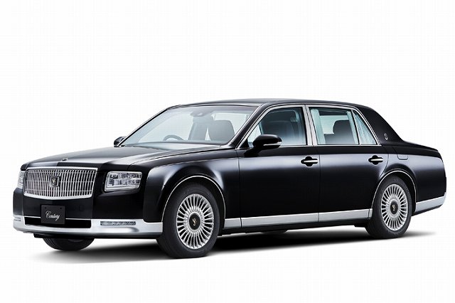 تويوتا تكشف الستار عن سنشري 2026 سيدان الجديدة بتحديثات تقنية وسعر يتجاوز النصف مليون ريال 3