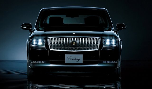 تويوتا تكشف الستار عن سنشري 2026 سيدان الجديدة بتحديثات تقنية وسعر يتجاوز النصف مليون ريال