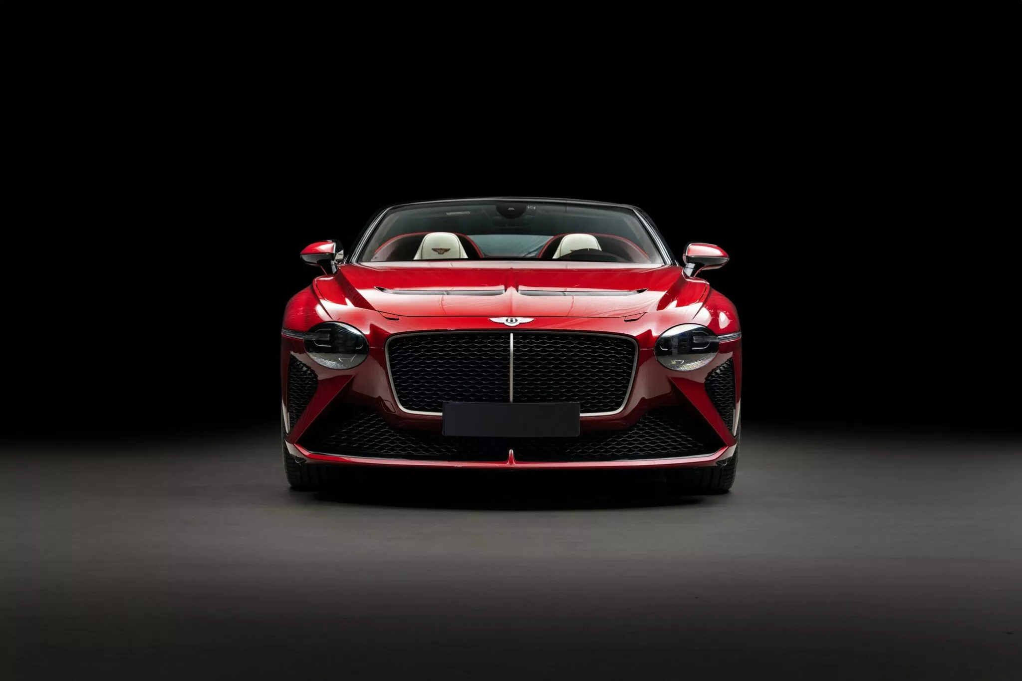 أغلى سيارة في تاريخ بنتلي تفقد 60% من قيمتها بعد 1000 كيلومتر فقط! أغلى سيارة في تاريخ بنتلي تفقد 60% من قيمتها بعد 1000 كيلومتر فقط! 7