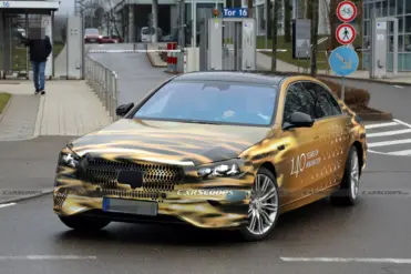 مرسيدس اس كلاس 2026 فيس ليفت تظهر أثناء اختبارها مع اقتراب التدشين مرسيدس اس كلاس 2026 فيس ليفت تظهر أثناء اختبارها مع اقتراب التدشين