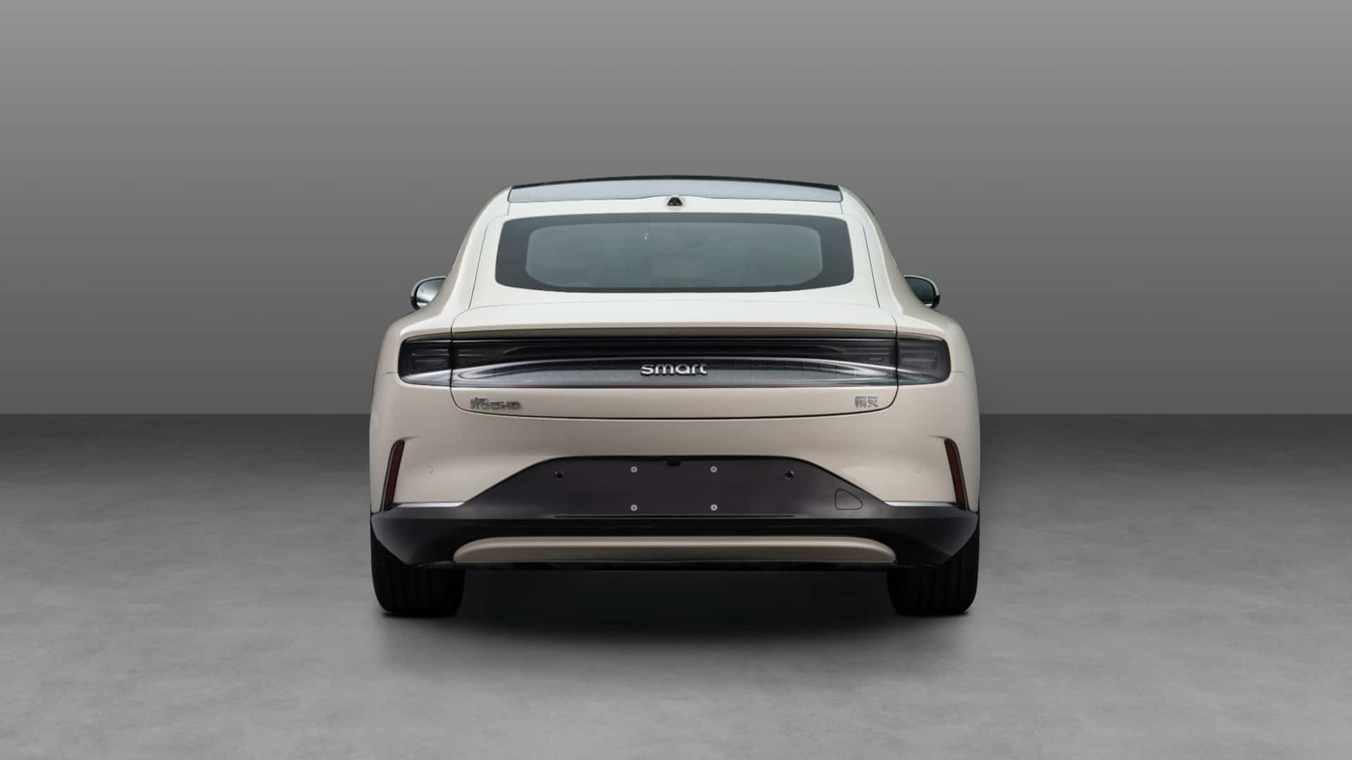 سمارت تكشف عن أول سيدان لها وأضخم سيارة في تاريخها سمارت تكشف عن أول سيدان لها وأضخم سيارة في تاريخها 2