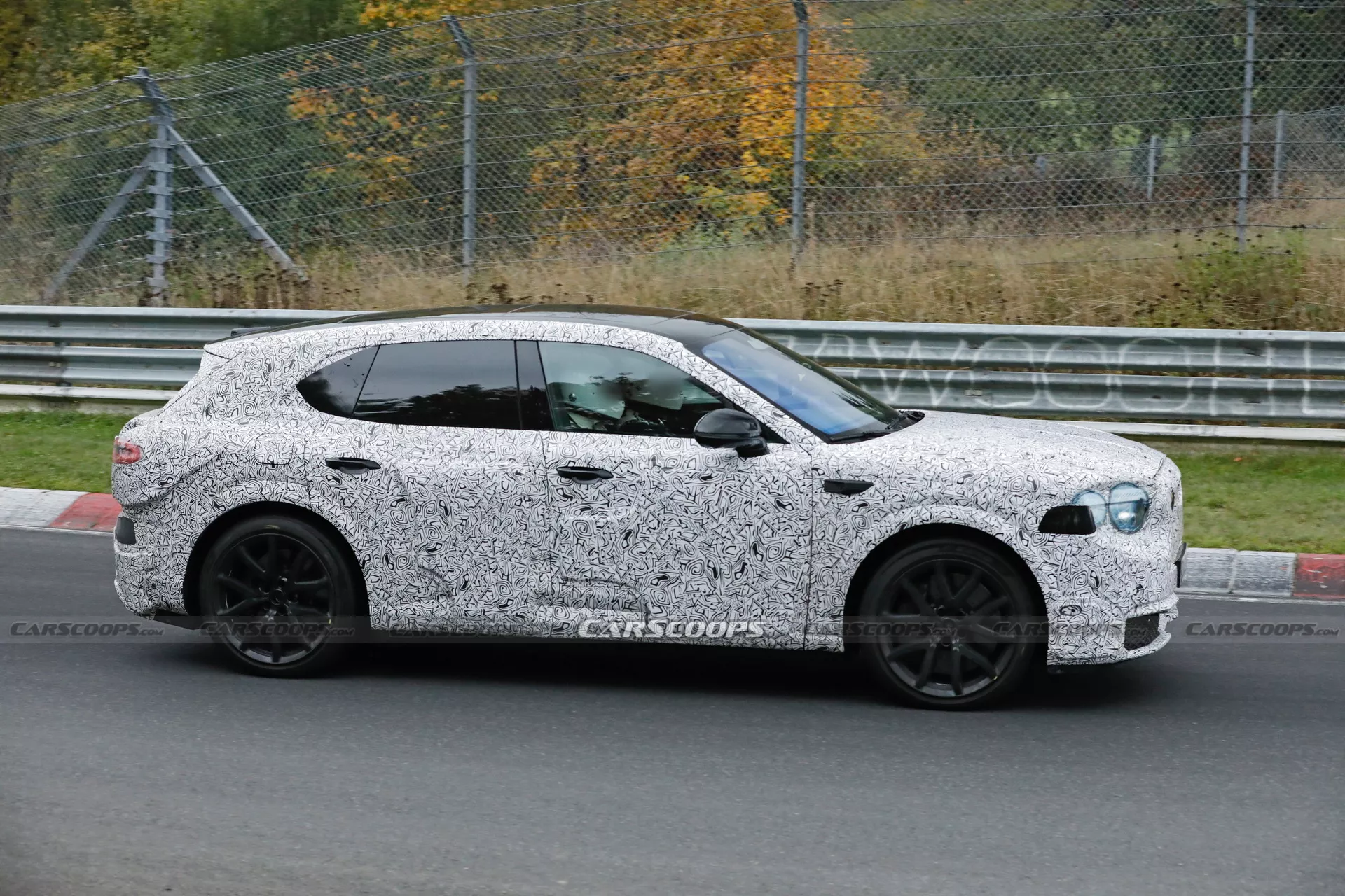 بنتلي تقترب من طرح SUV جديدة كلياً وهذا كل ما نعرفه عنها 10