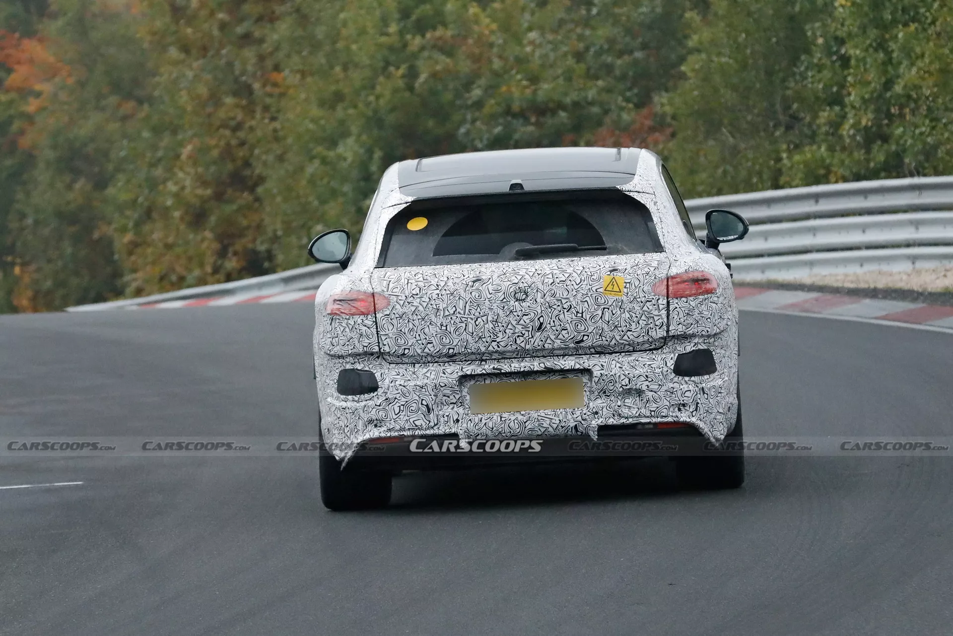 بنتلي تقترب من طرح SUV جديدة كلياً وهذا كل ما نعرفه عنها 3