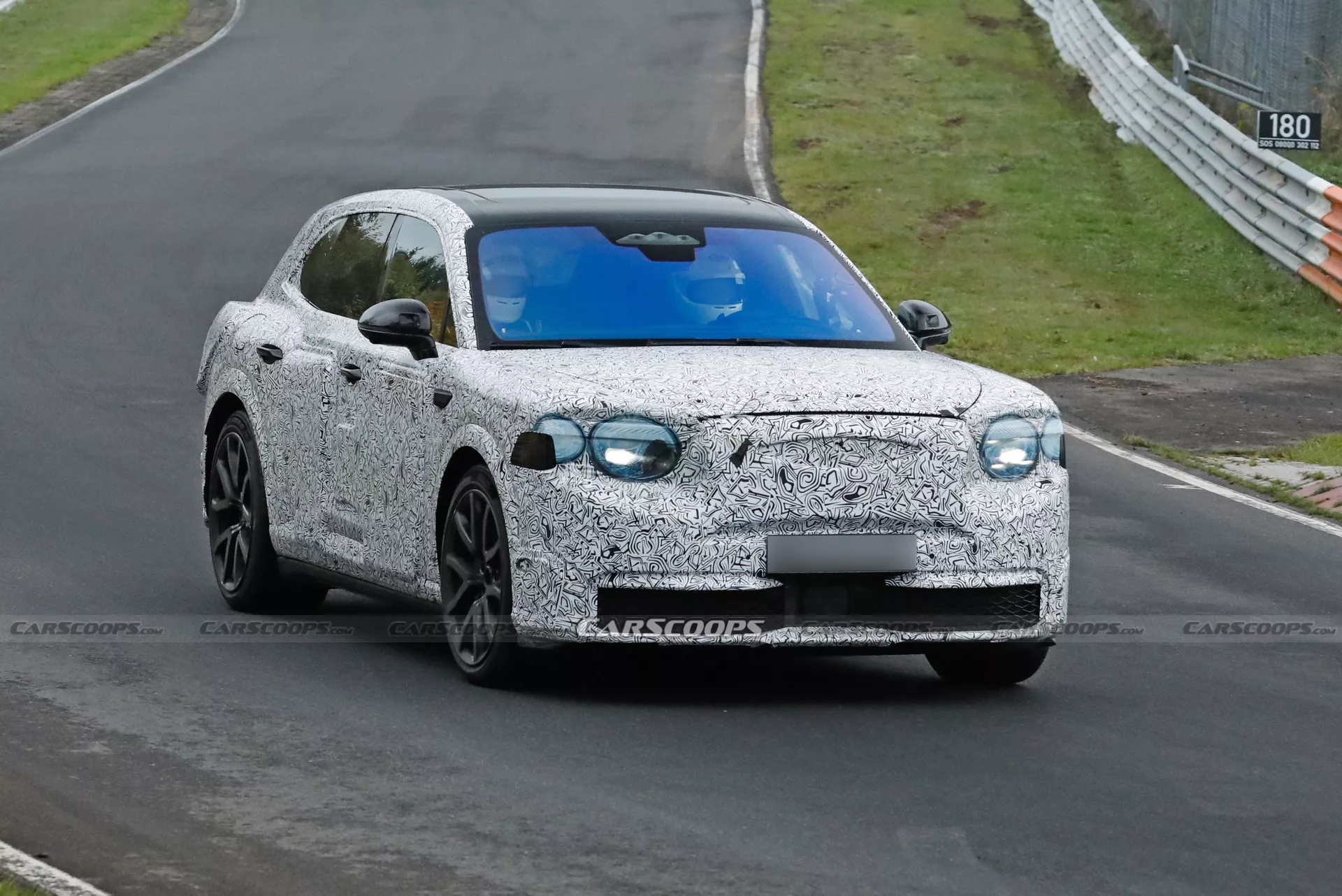 بنتلي تقترب من طرح SUV جديدة كلياً وهذا كل ما نعرفه عنها 1