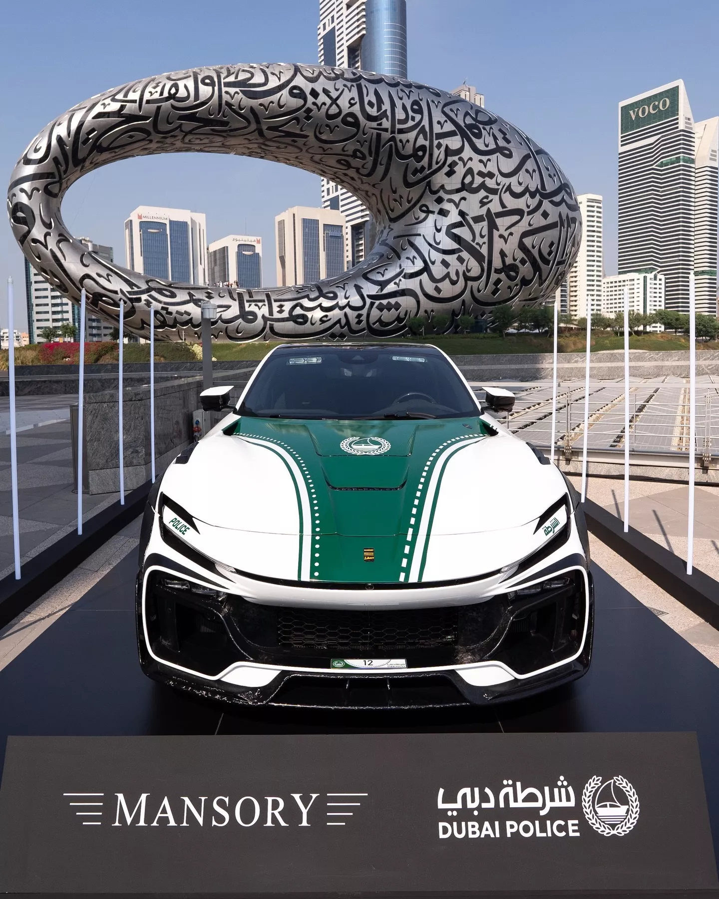 فيراري بوروسانجوي معدلة تنضم لأسطول شرطة دبي! 3