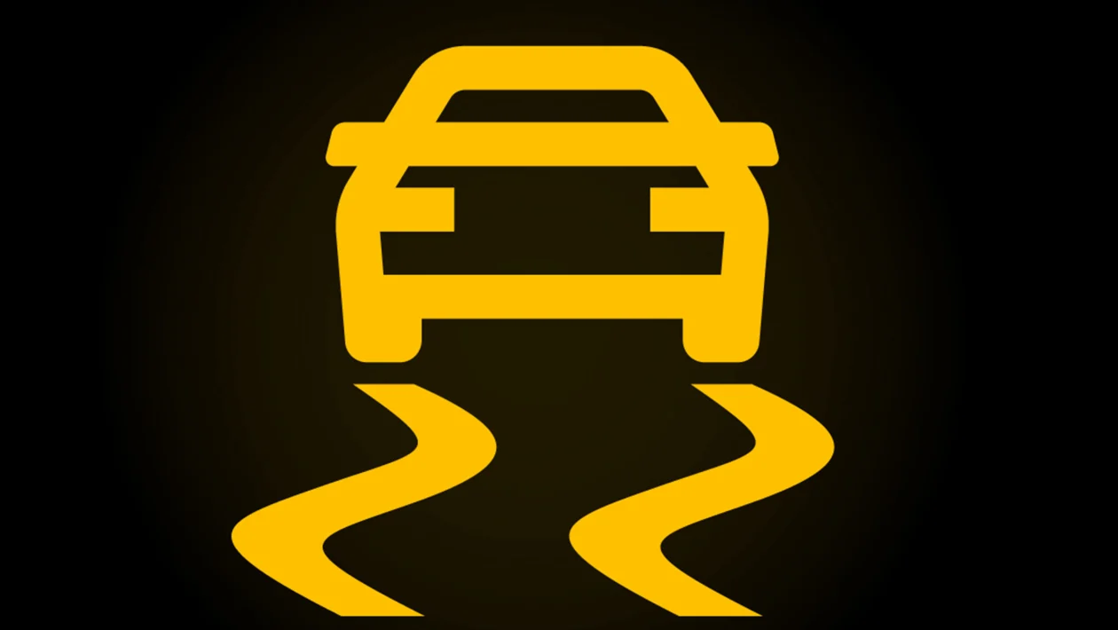 ما هو نظام مانع الانزلاق (Traction Control) ومتى يجب إيقافه؟ ما هو نظام مانع الانزلاق (Traction Control) ومتى يجب إيقافه؟ 2