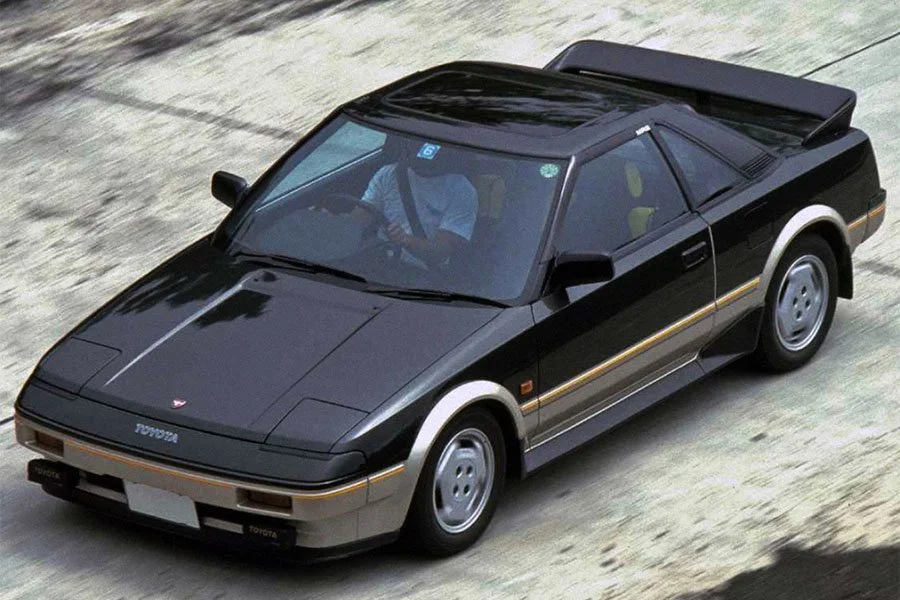 تويوتا تستعد لعودة MR2 الأيقونية بتسجيلات تجارية جديدة في اليابان 1