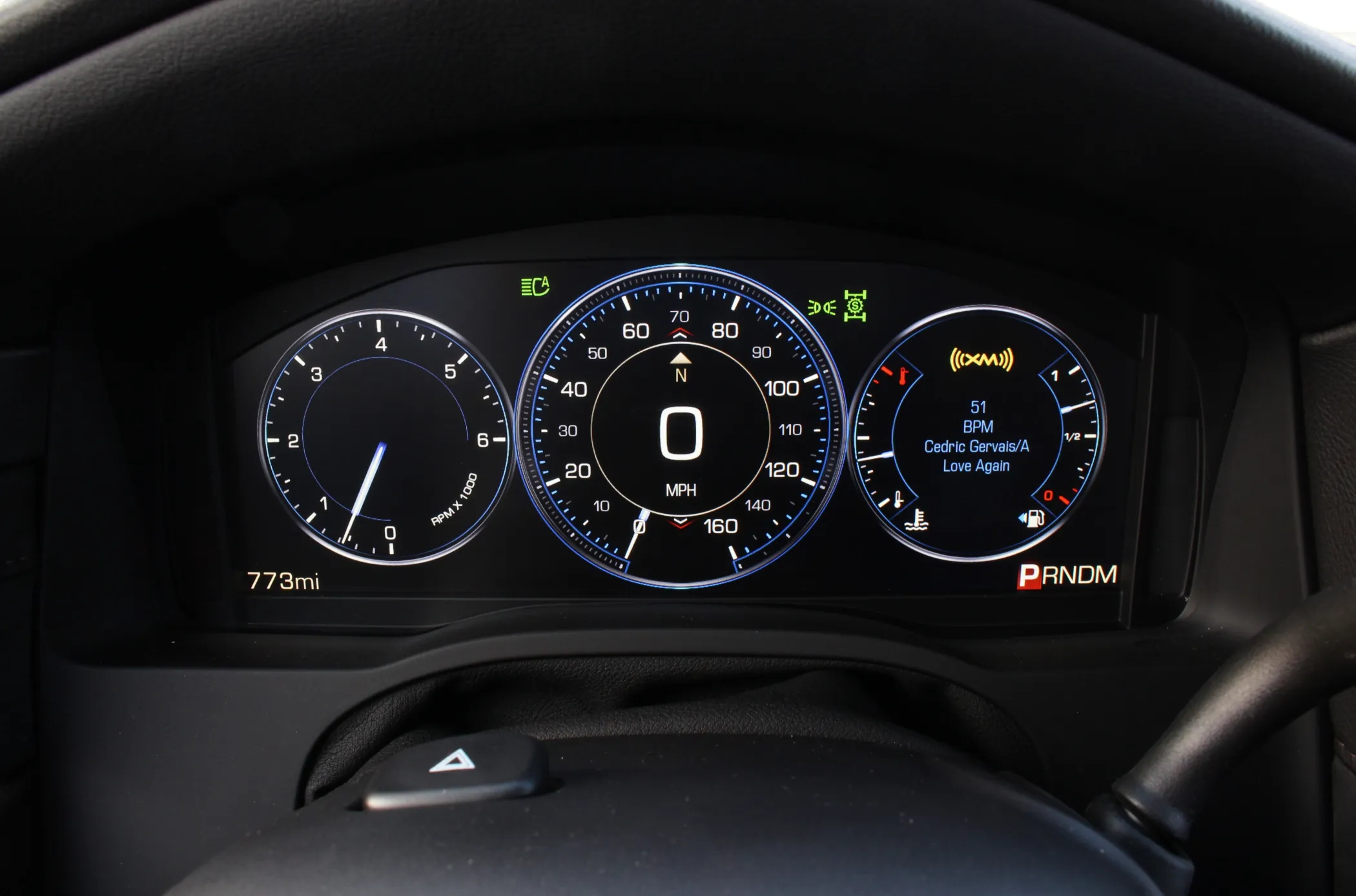 حكاية الملكة الأمريكية.. تطور أجيال كاديلاك اسكاليد من المهد إلى العرش 25