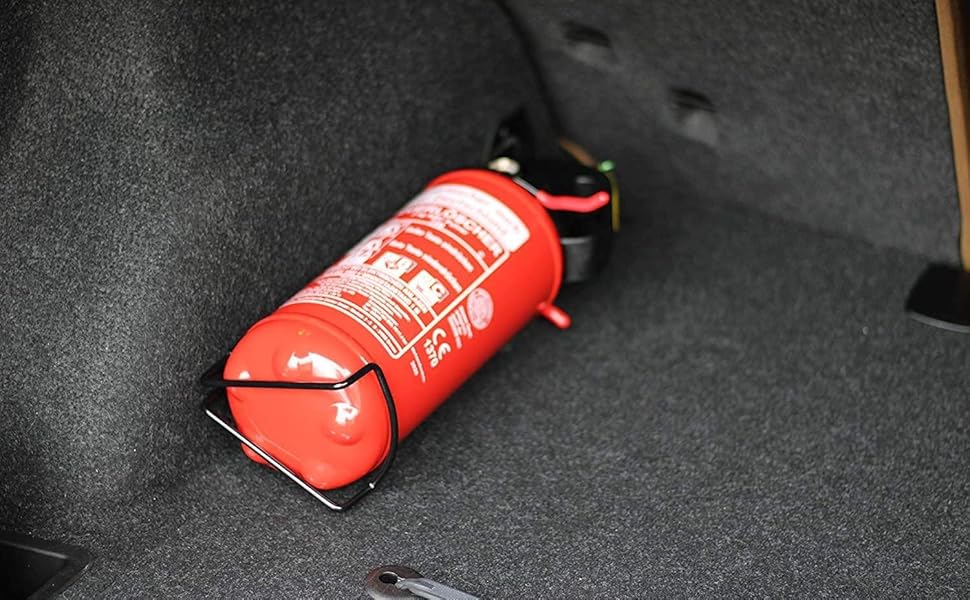 شنطة الطوارئ في السيارة: ماذا يجب أن تحتوي حسب أنظمة السعودية؟ 1