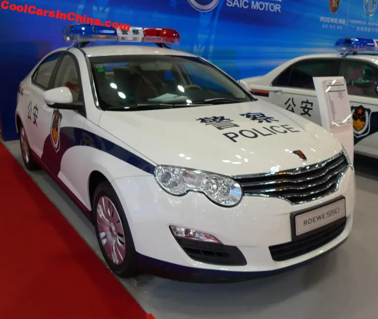 سيارات الشرطة في الصين.. حين تلتقي هيبة الأمن بتطور صناعة السيارات سيارات الشرطة في الصين.. حين تلتقي هيبة الأمن بتطور صناعة السيارات 8