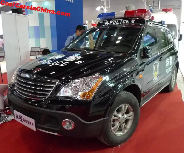 سيارات الشرطة في الصين.. حين تلتقي هيبة الأمن بتطور صناعة السيارات سيارات الشرطة في الصين.. حين تلتقي هيبة الأمن بتطور صناعة السيارات 9
