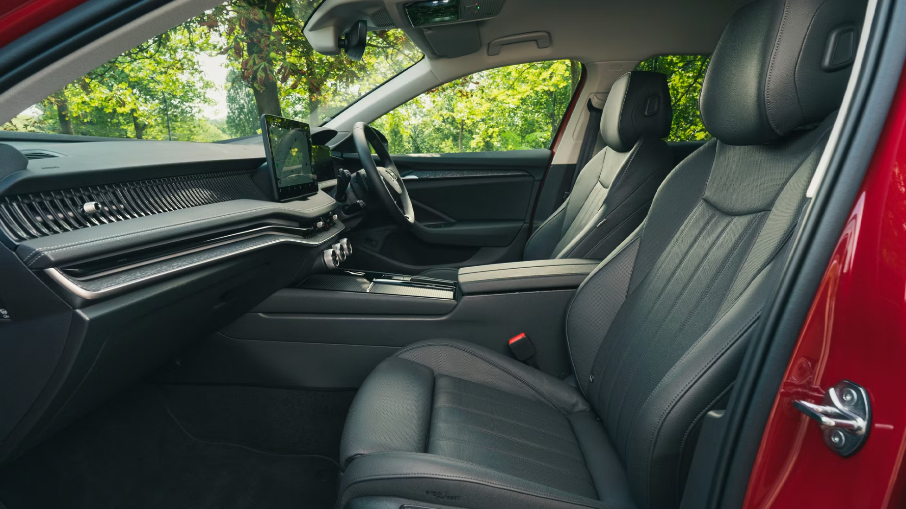 سكودا-سوبريب-المربع-نت-17