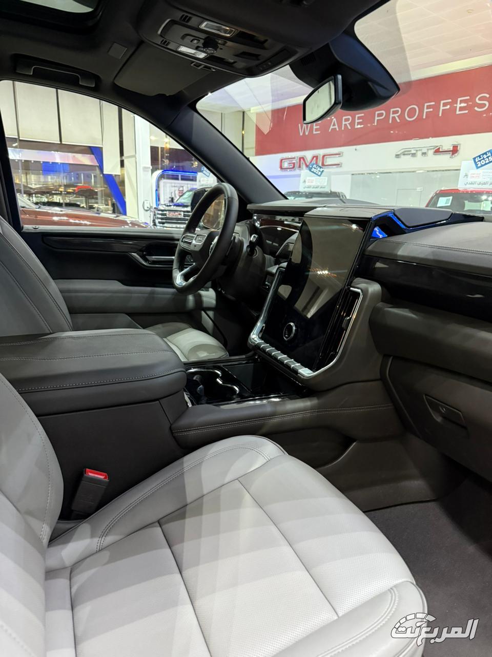 خصومات حتى 61,000 ريال مع عروض بلو تاغ الجميح على سيارات شفروليه وجي ام سي 28