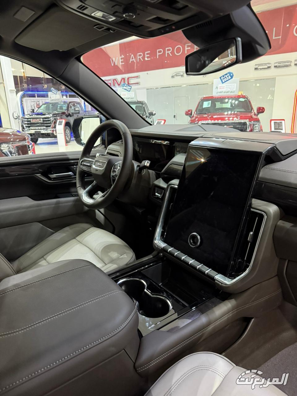 خصومات حتى 61,000 ريال مع عروض بلو تاغ الجميح على سيارات شفروليه وجي ام سي 29