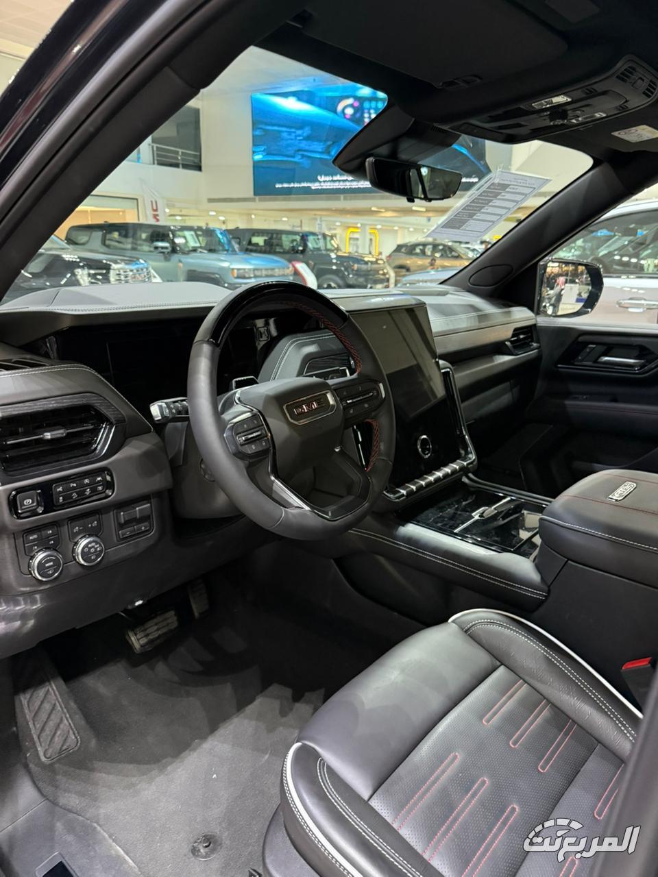 خصومات حتى 61,000 ريال مع عروض بلو تاغ الجميح على سيارات شفروليه وجي ام سي 33