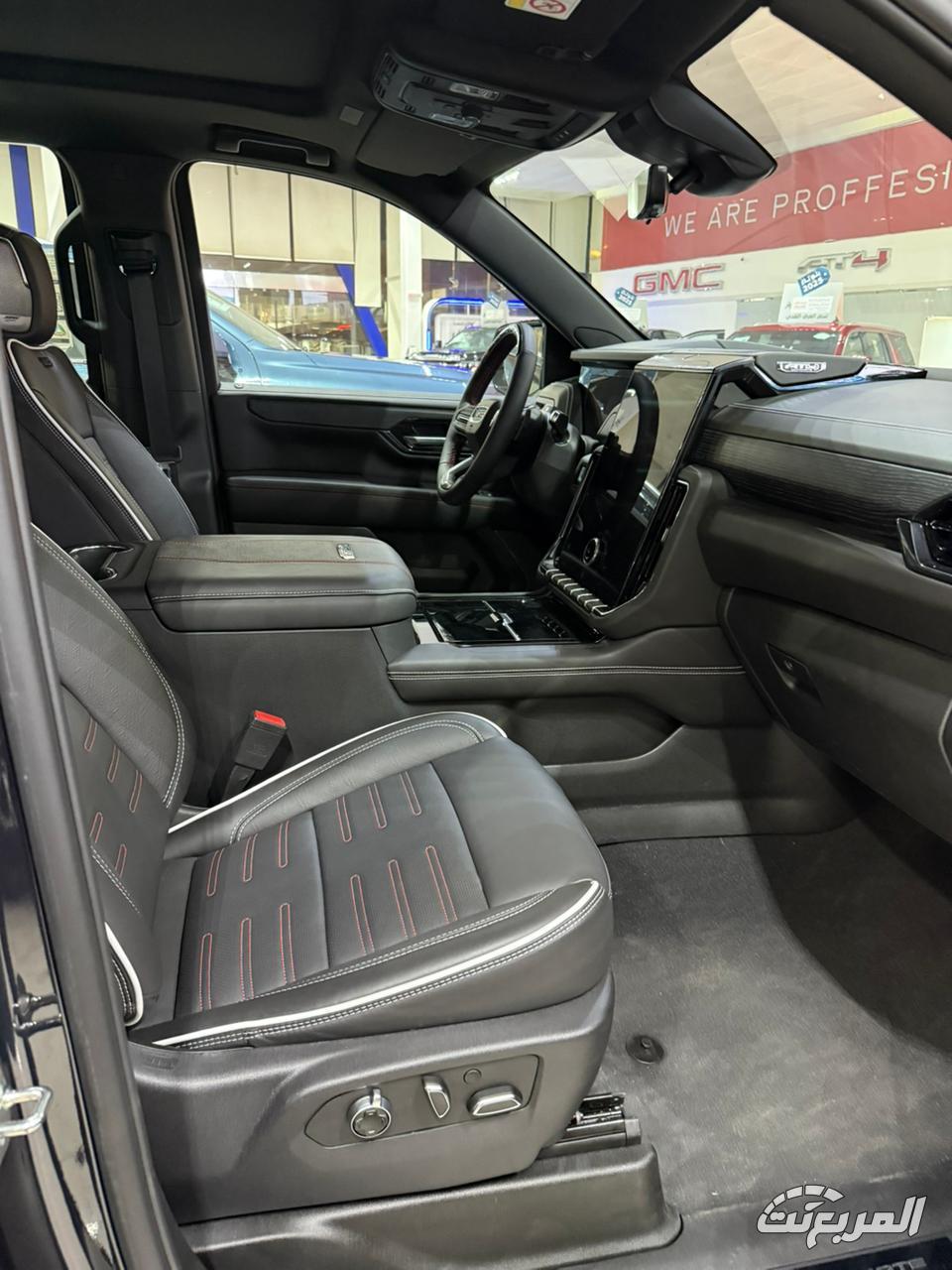 خصومات حتى 61,000 ريال مع عروض بلو تاغ الجميح على سيارات شفروليه وجي ام سي 38