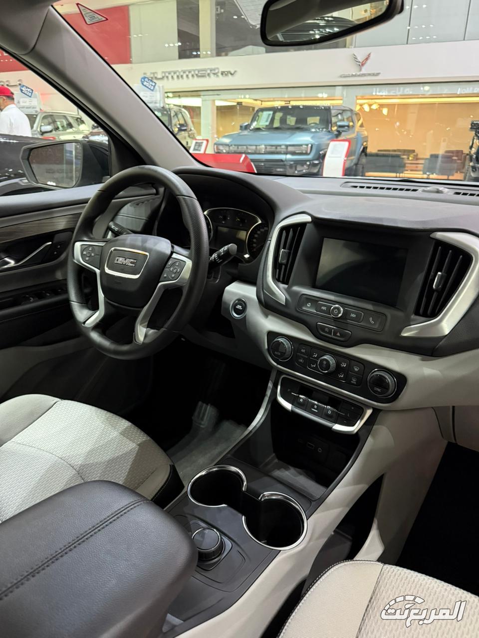 خصومات حتى 61,000 ريال مع عروض بلو تاغ الجميح على سيارات شفروليه وجي ام سي 41