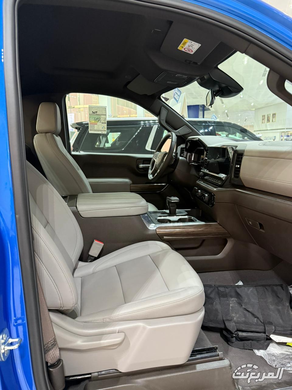 خصومات حتى 61,000 ريال مع عروض بلو تاغ الجميح على سيارات شفروليه وجي ام سي 51