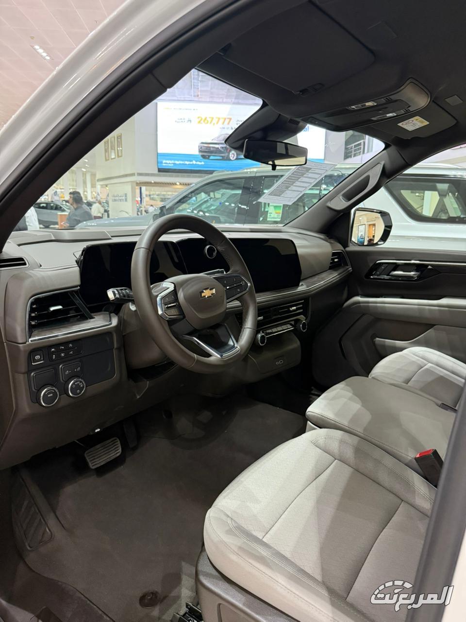 خصومات حتى 61,000 ريال مع عروض بلو تاغ الجميح على سيارات شفروليه وجي ام سي 54