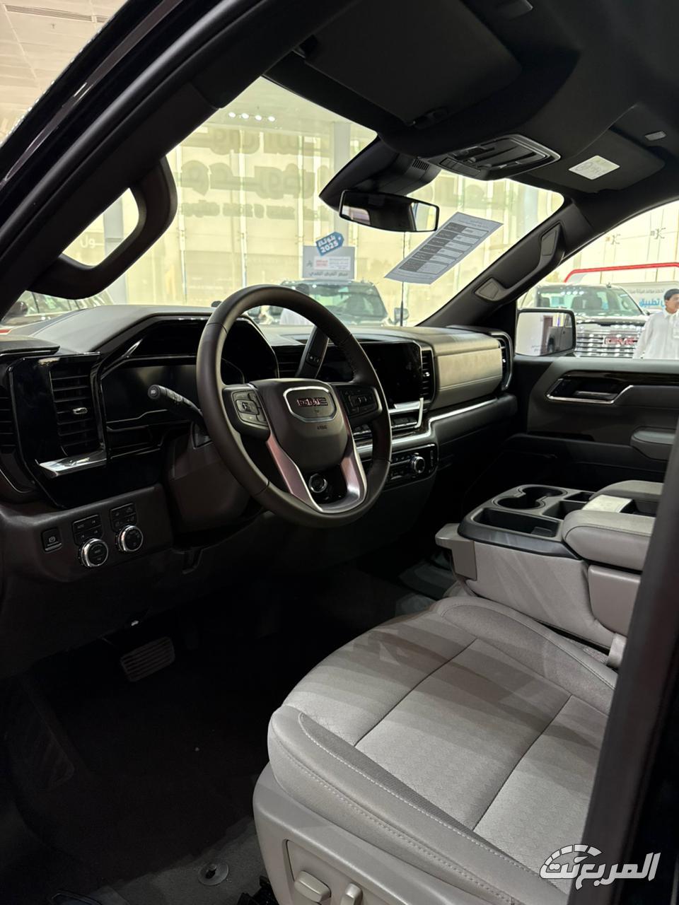 خصومات حتى 61,000 ريال مع عروض بلو تاغ الجميح على سيارات شفروليه وجي ام سي 78