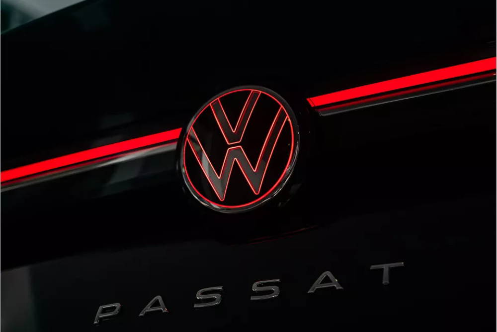 فولكس-واجن-باسات-المربع-نت-9