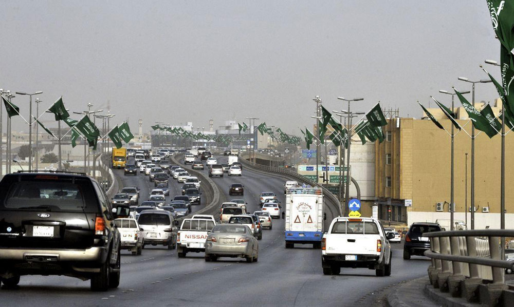 كود الطريق السعودي.. تنظيم ذكي لمواقف المباني يعزز سلامة المشاة ويرفع كفاءة الحركة كود الطريق السعودي.. تنظيم ذكي لمواقف المباني يعزز سلامة المشاة ويرفع كفاءة الحركة 2