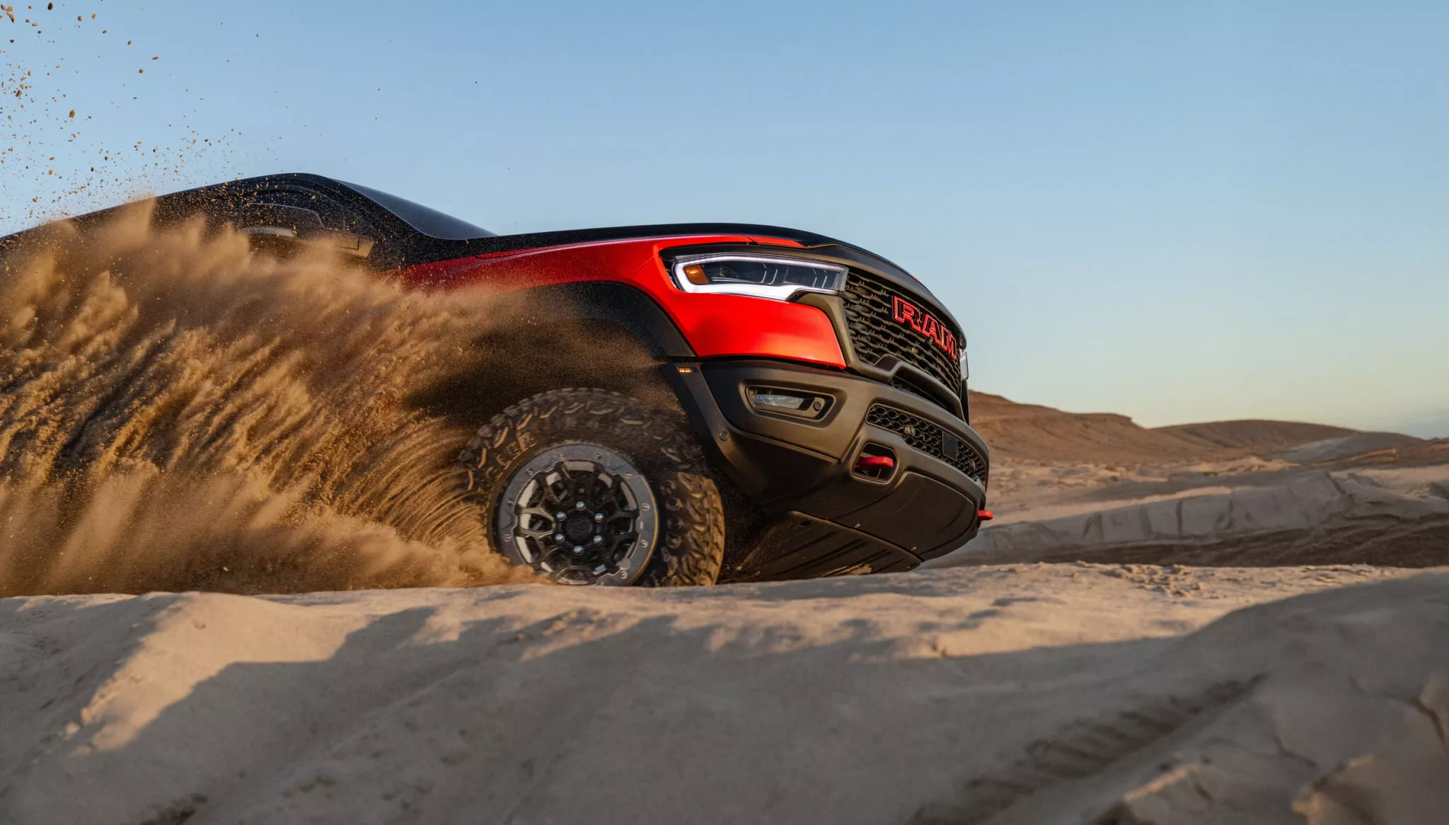 رام 1500 TRX الأسطورية تعود للحياة في موديل جديد كلياً بقوة 777 حصان رام 1500 TRX الأسطورية تعود للحياة في موديل جديد كلياً بقوة 777 حصان 28