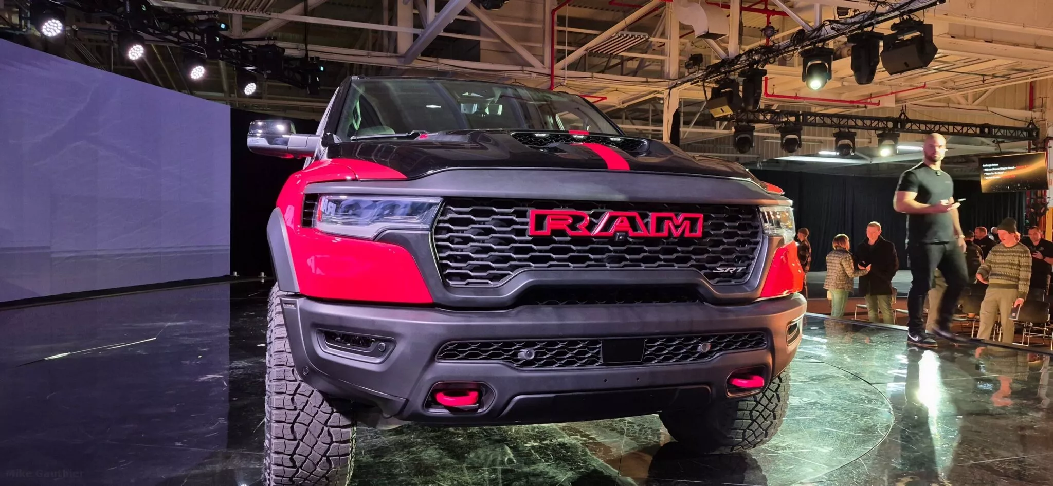 رام 1500 TRX الأسطورية تعود للحياة في موديل جديد كلياً بقوة 777 حصان رام 1500 TRX الأسطورية تعود للحياة في موديل جديد كلياً بقوة 777 حصان 44