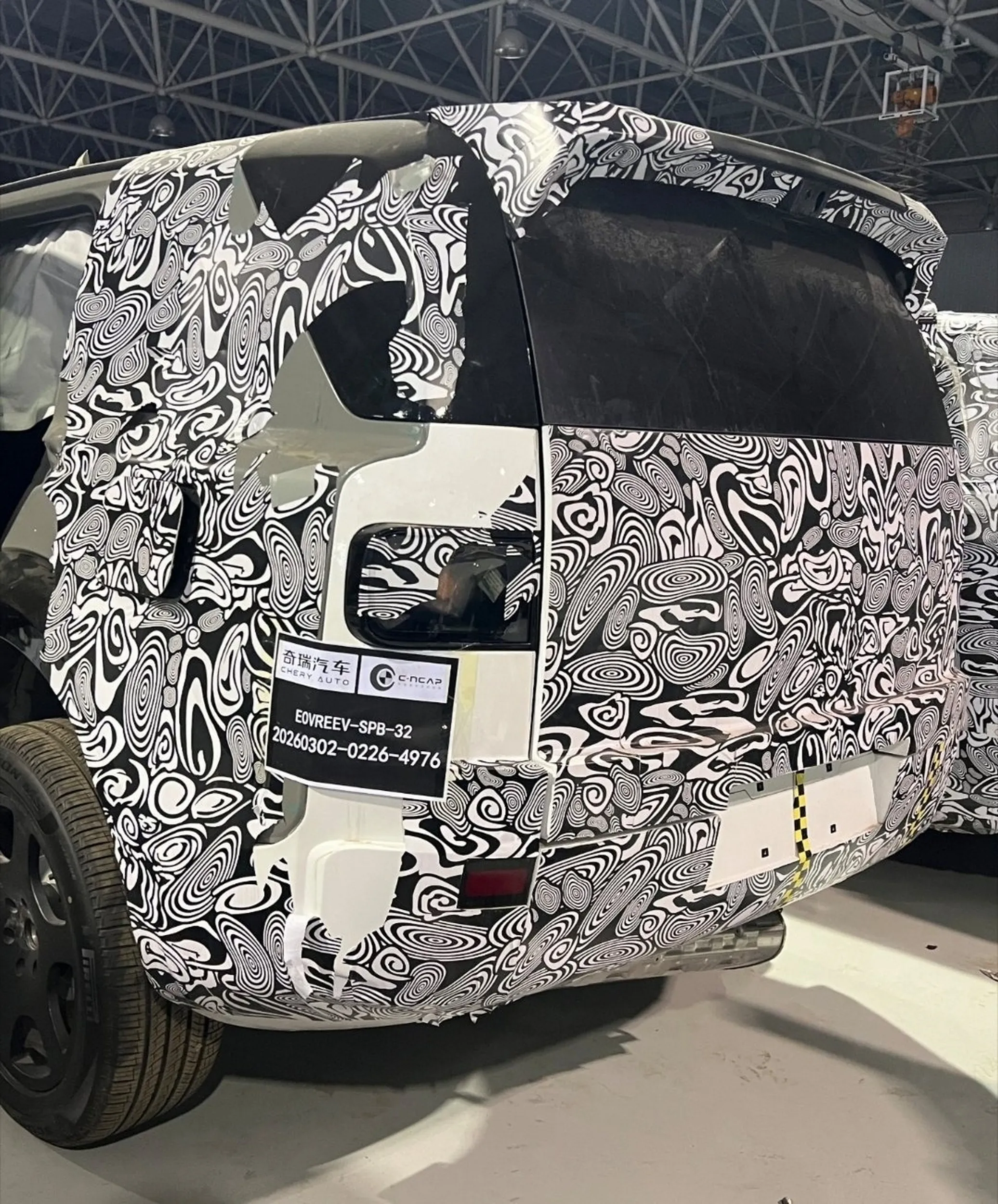لاندروفر تعلن عن عودة فريلاندر SUV مع طرحها قريباً في الشرق الأوسط لاندروفر تعلن عن عودة فريلاندر SUV مع طرحها قريباً في الشرق الأوسط 2