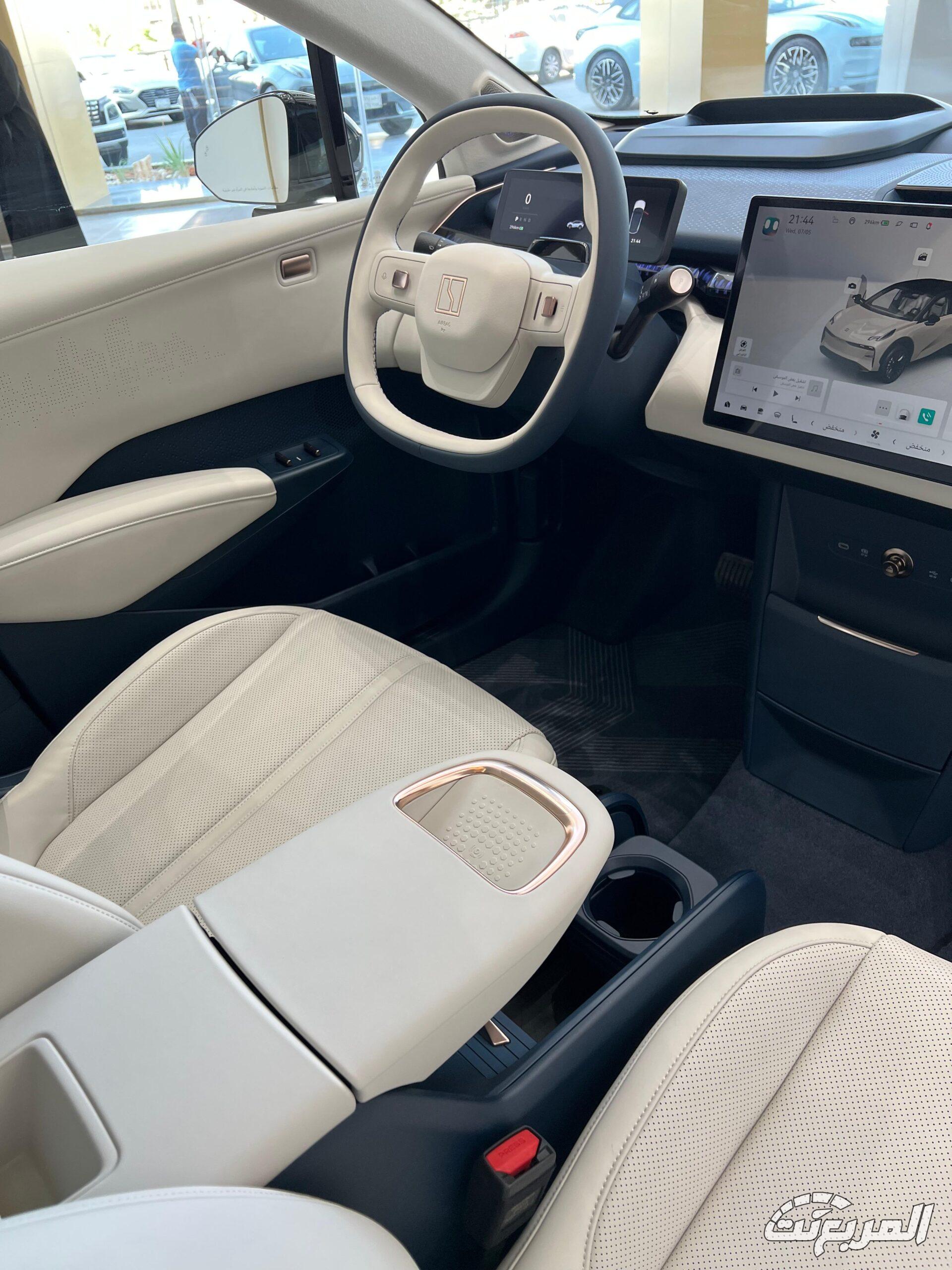 مواصفات زيكر X 2026: دليل شامل للـ SUV الكهربائية الفاخر في السعودية مواصفات زيكر X 2026 1