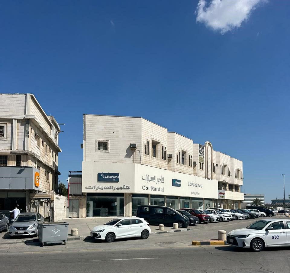 بلدية الدمام تكثف الحملات الرقابية على مكاتب تأجير المركبات بلدية الدمام تكثف الحملات الرقابية على مكاتب تأجير المركبات 2