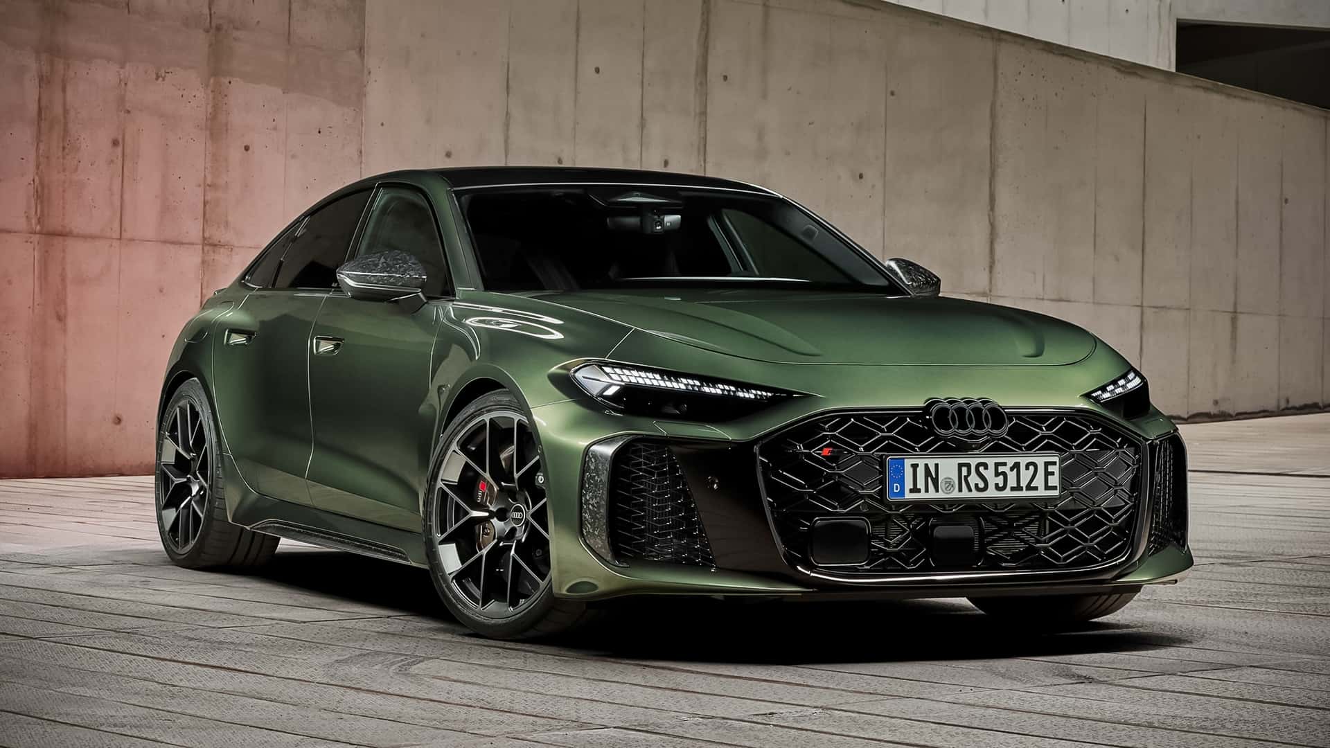 أودي RS5 2026 الجيل الجديد ينطلق رسمياً بمحرك أقوى وخارجية ملفتة أودي RS5 2026 الجيل الجديد ينطلق رسمياً بمحرك أقوى وخارجية ملفتة 12