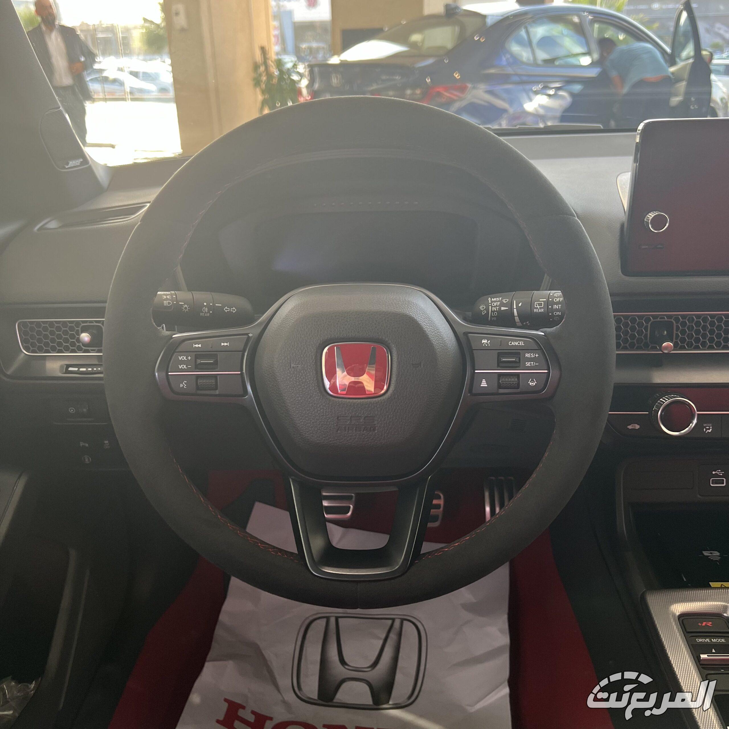 مميزات هوندا سيفيك تايب R 2026 بالتفصيل مع استعراض القوة والتسارع مميزات هوندا سيفيك تايب R 2026 10