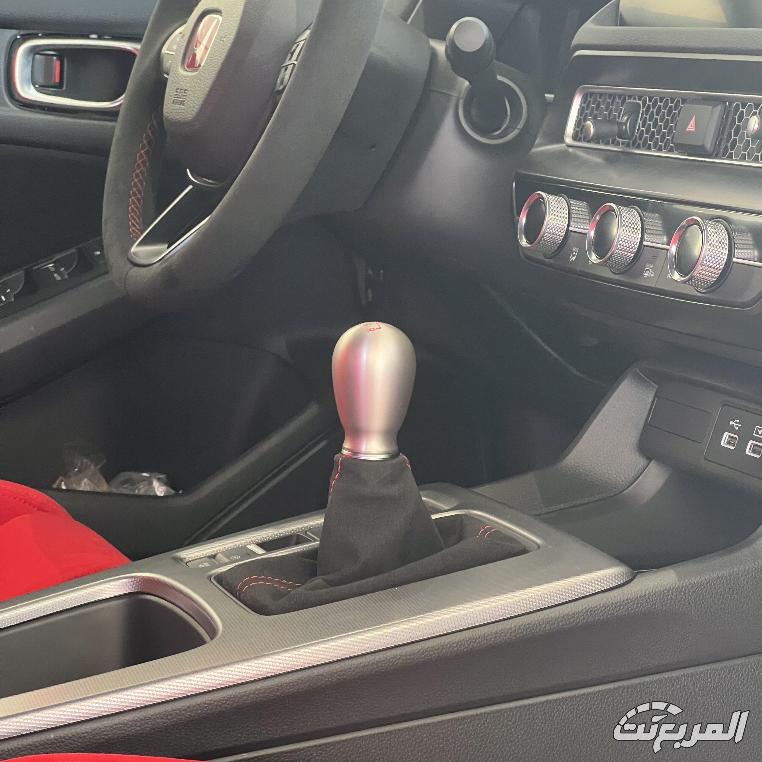 مميزات هوندا سيفيك تايب R 2026 بالتفصيل مع استعراض القوة والتسارع مميزات هوندا سيفيك تايب R 2026 25