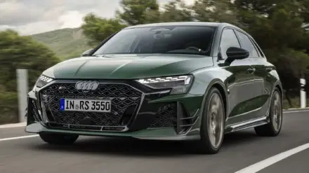 اودي تحتفل بمرور 50 عاماً على محرك 5 سلندر الأسطوري بإصدار خاص من RS3