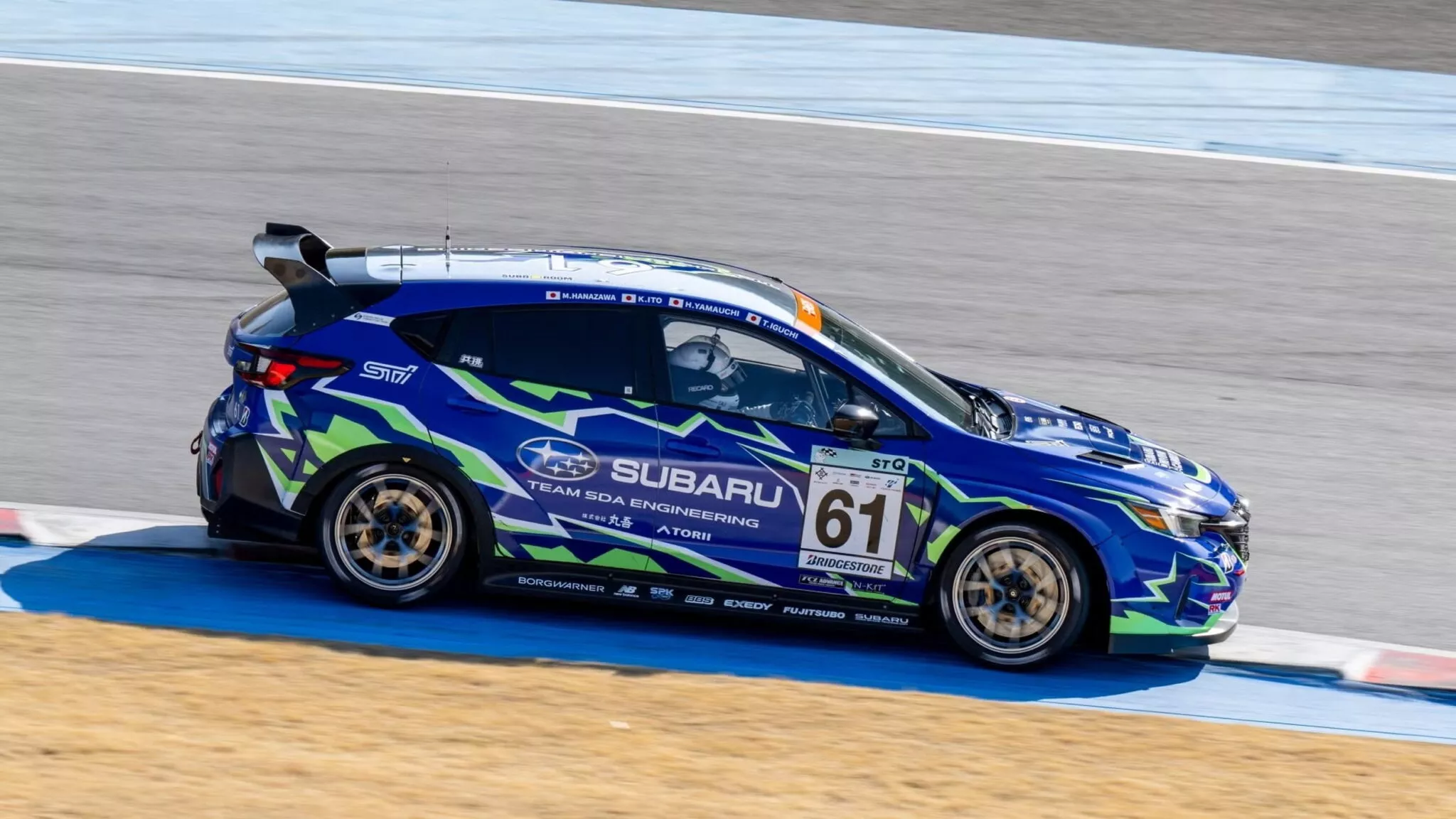 عودة الأسطورة سوبارو WRX STI هاتشباك على هيئة سيارة سباق ستمهد لموديل إنتاجي قريباً عودة الأسطورة سوبارو WRX STI هاتشباك على هيئة سيارة سباق ستمهد لموديل إنتاجي قريباً 10