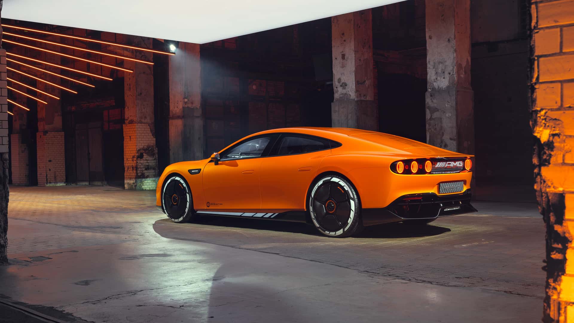 مرسيدس AMG تكشف مقصورة GT الكهربائية الخارقة بقوة تتجاوز 1,300 حصان مرسيدس AMG تكشف مقصورة GT الكهربائية الخارقة بقوة تتجاوز 1,300 حصان 3