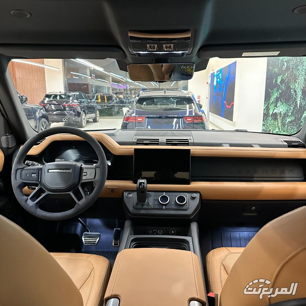 مواصفات لاندروفر ديفندر 90 2026: قدرات قوية وتصميم أيقوني للطرق الوعرة مواصفات لاندروفر ديفندر 90 2026 19