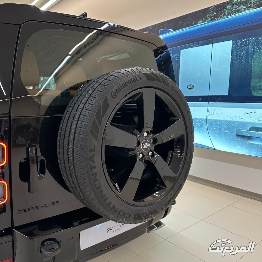مواصفات لاندروفر ديفندر 90 2026: قدرات قوية وتصميم أيقوني للطرق الوعرة مواصفات لاندروفر ديفندر 90 2026 20