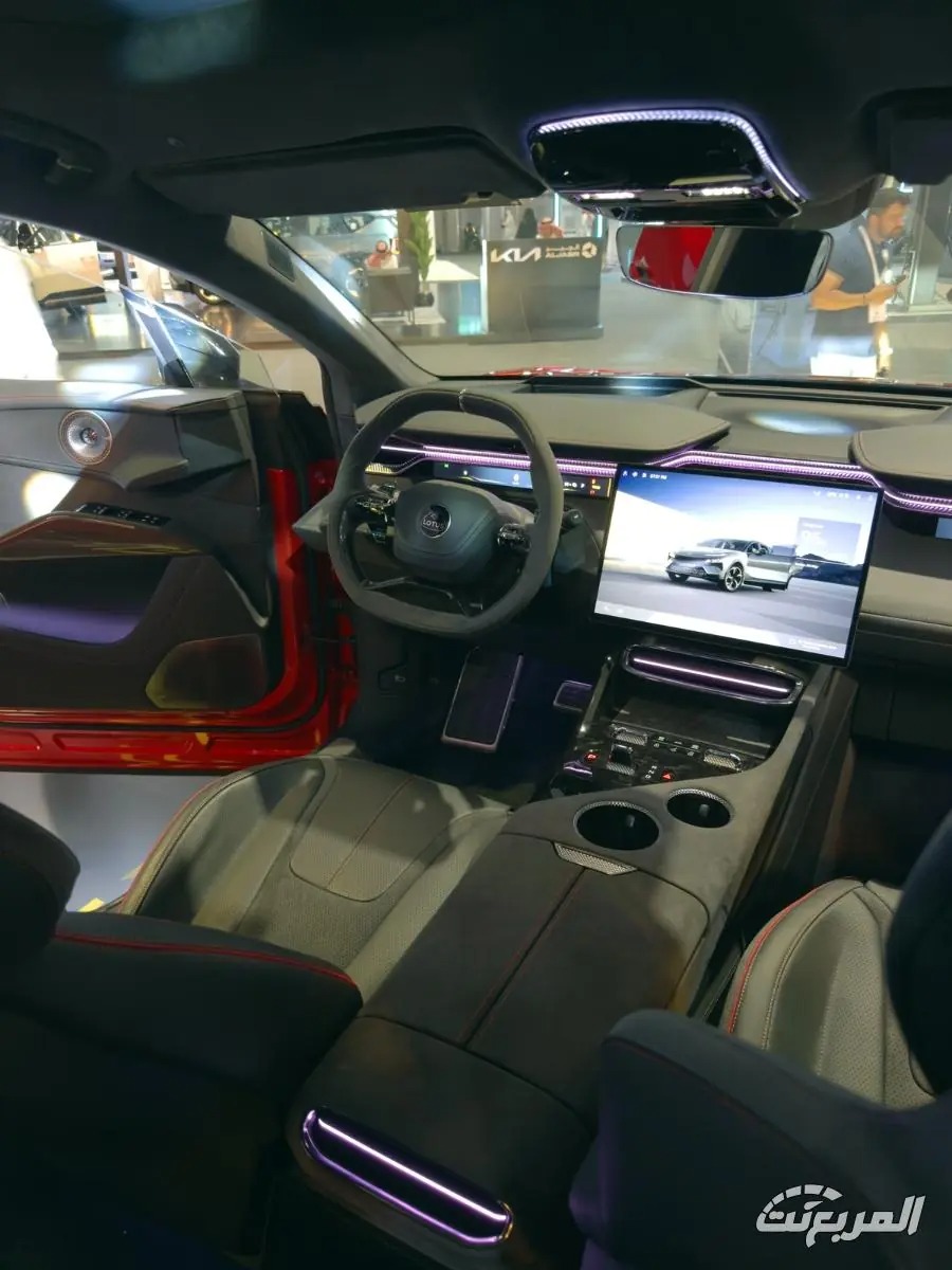 لوتس إليترا 2026 ماذا تقدم لمن يبحث عن SUV كهربائية مختلفة فعلًا؟ مواصفات لوتس اليترا 2026 17