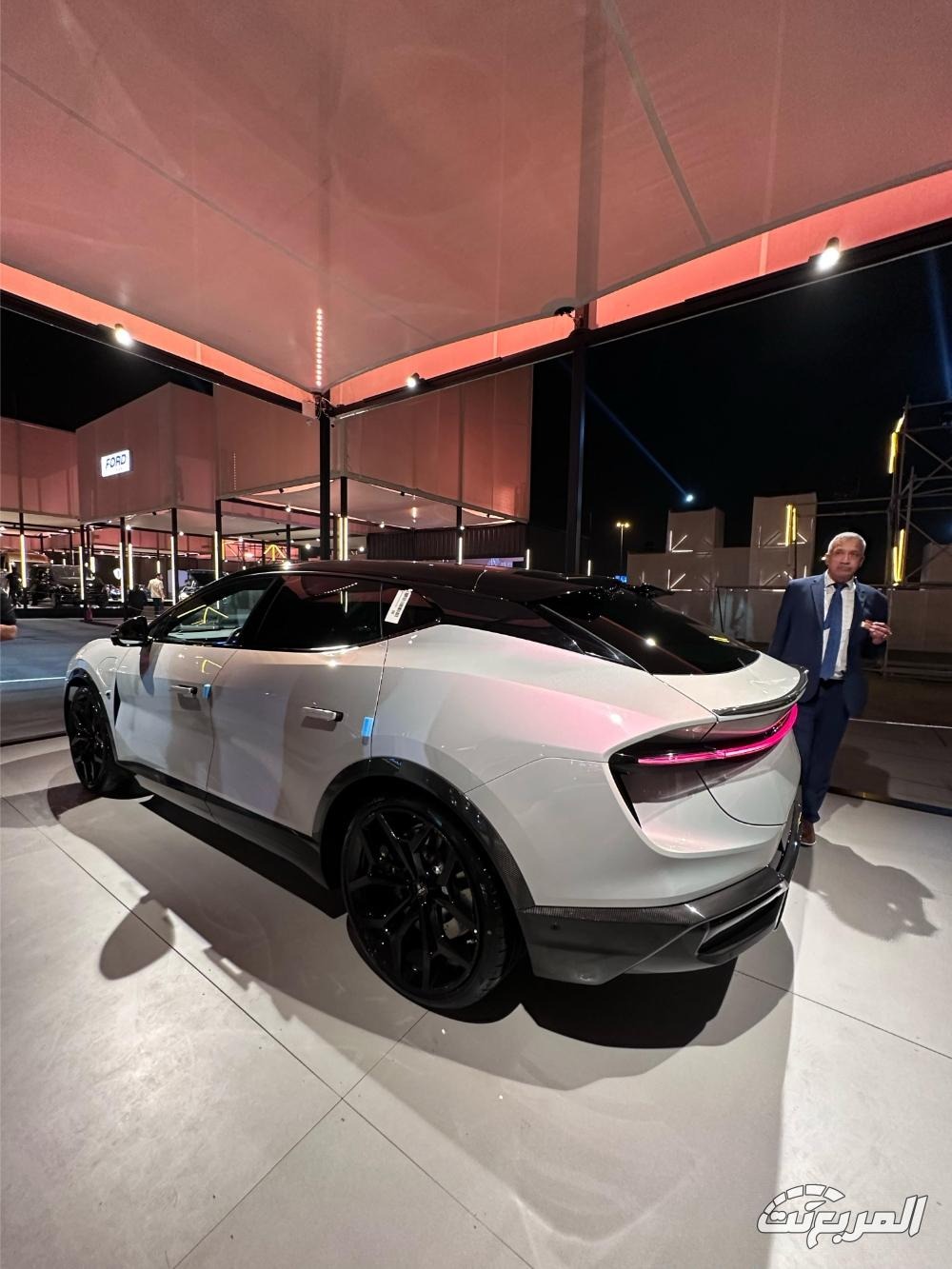 مواصفات لوتس اليترا 2026: سيارة SUV كهربائية فاخرة بقوة خارقة مواصفات لوتس اليترا 2026 29