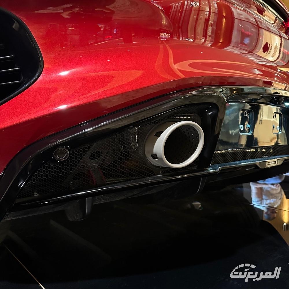 مواصفات لوتس اميرا 2026 14