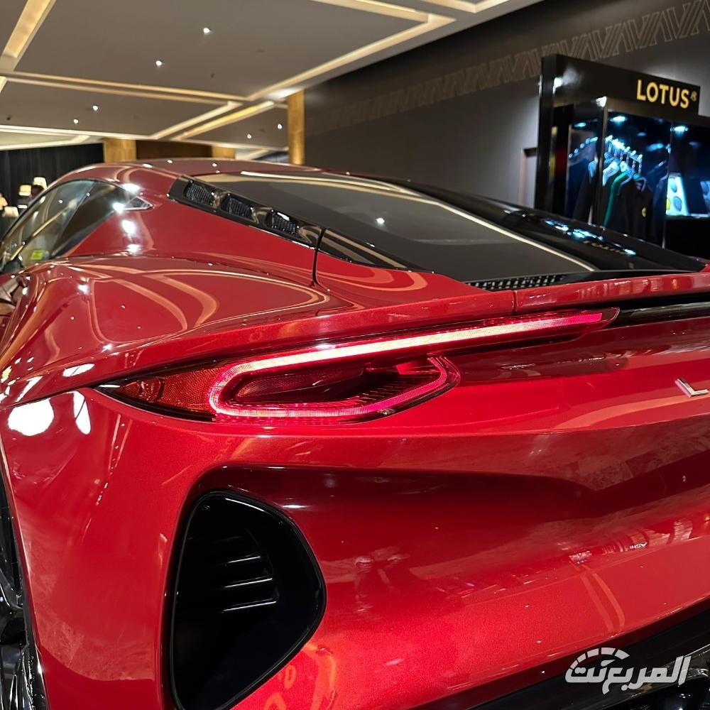 مواصفات لوتس اميرا 2026 18