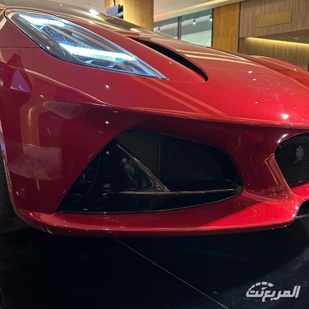 مواصفات لوتس اميرا 2026 8