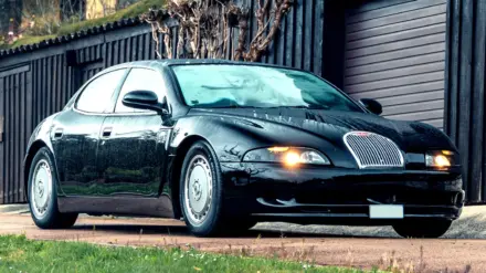 بوجاتي EB 112 سيدان بالغة الندرة معروضة للبيع في مزاد بسعر قد يتجاوز 8 مليون ريال!