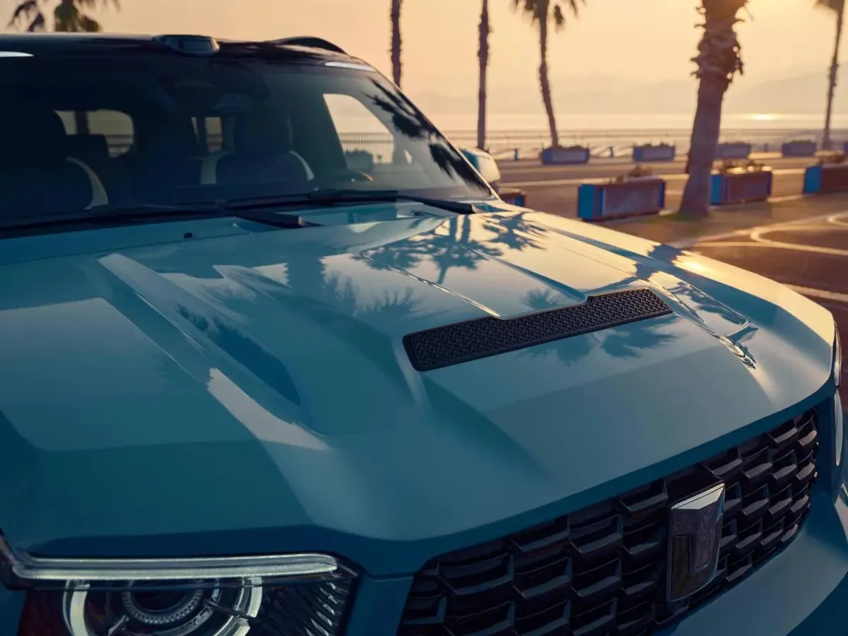 جريت وول تكشف عن أفخم سيارة تانك حتى الآن في معرض بكين بقوة 864 حصان جريت وول تكشف عن أفخم سيارة تانك حتى الآن في معرض بكين بقوة 864 حصان 13